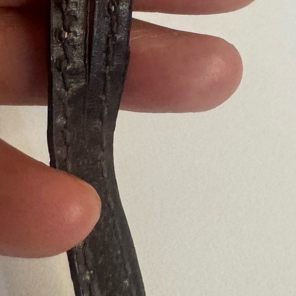 Dooney & Bourke Gold hand tag with dark Brown Strap‼️ - Picture 4 of 5